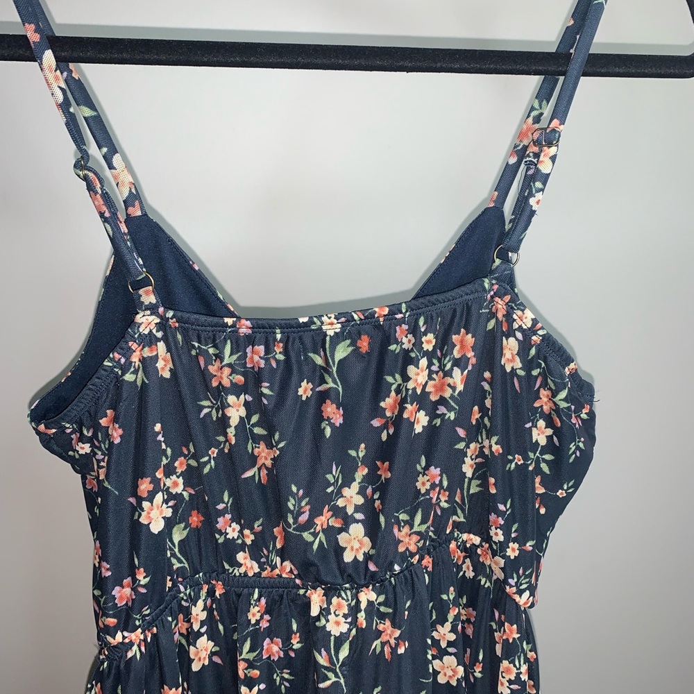 Navy V-neck Sundress - Picture 3 of 9
